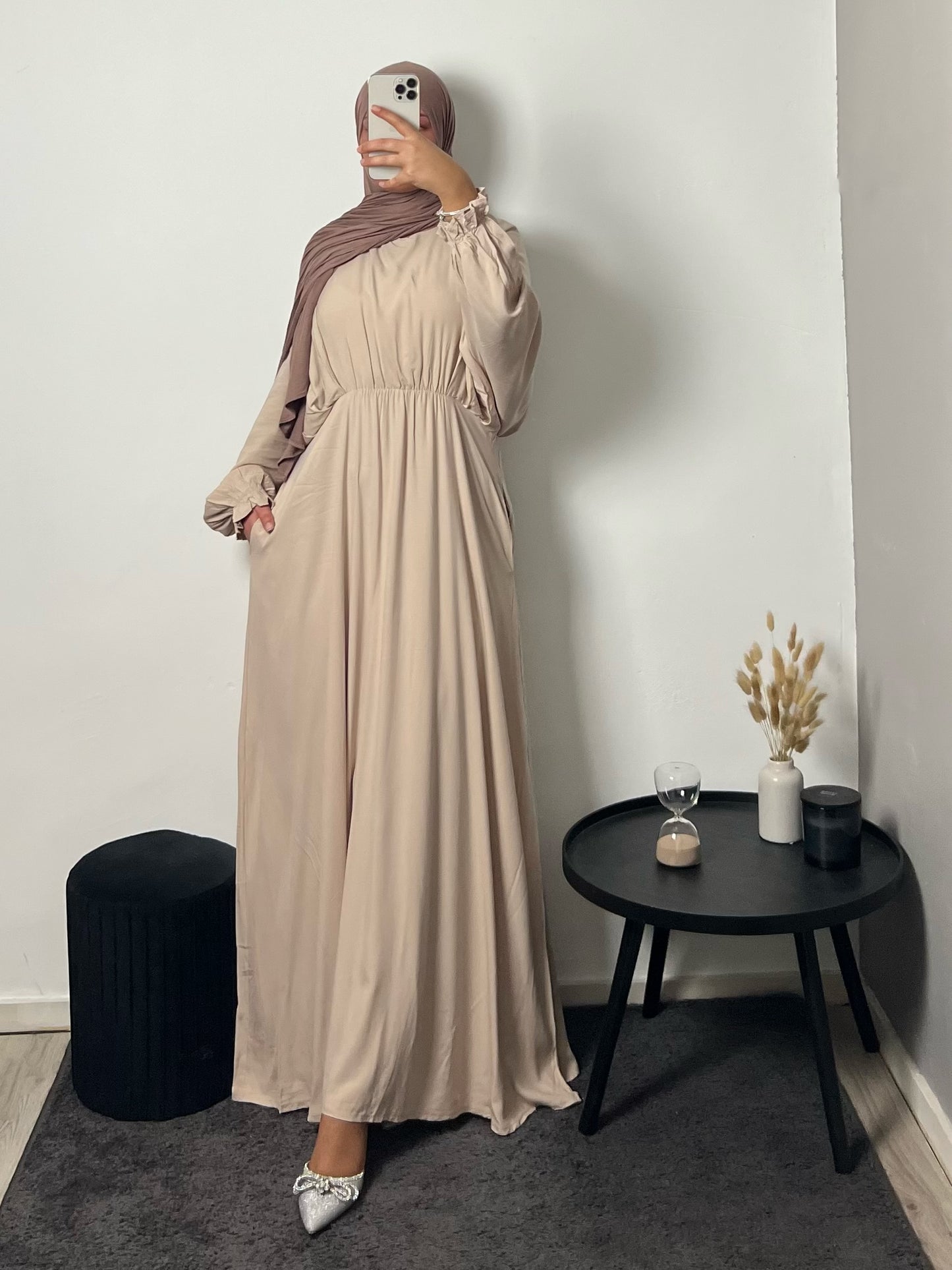 Alaïa Abaya Beige