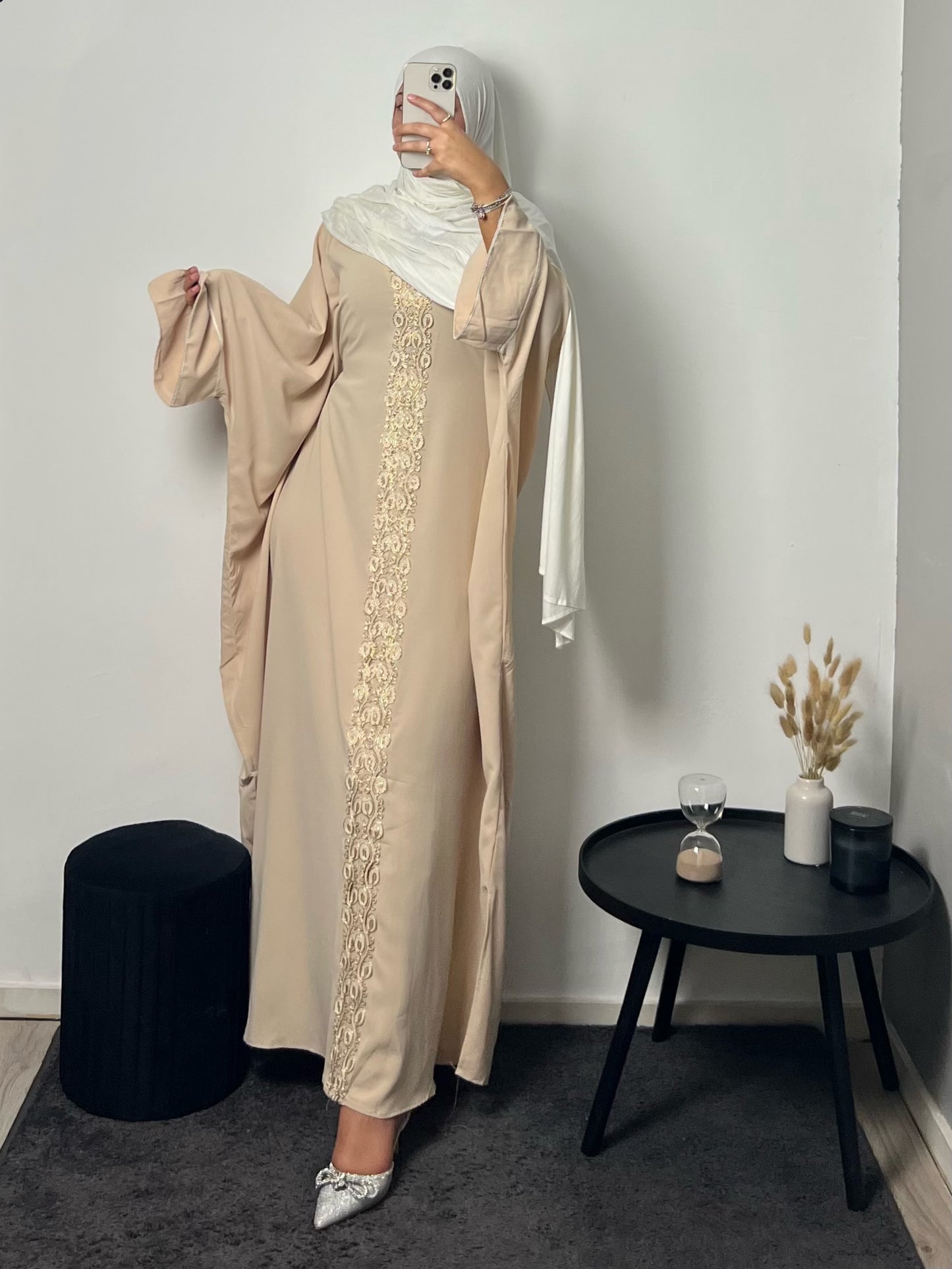 Naia Dress Beige