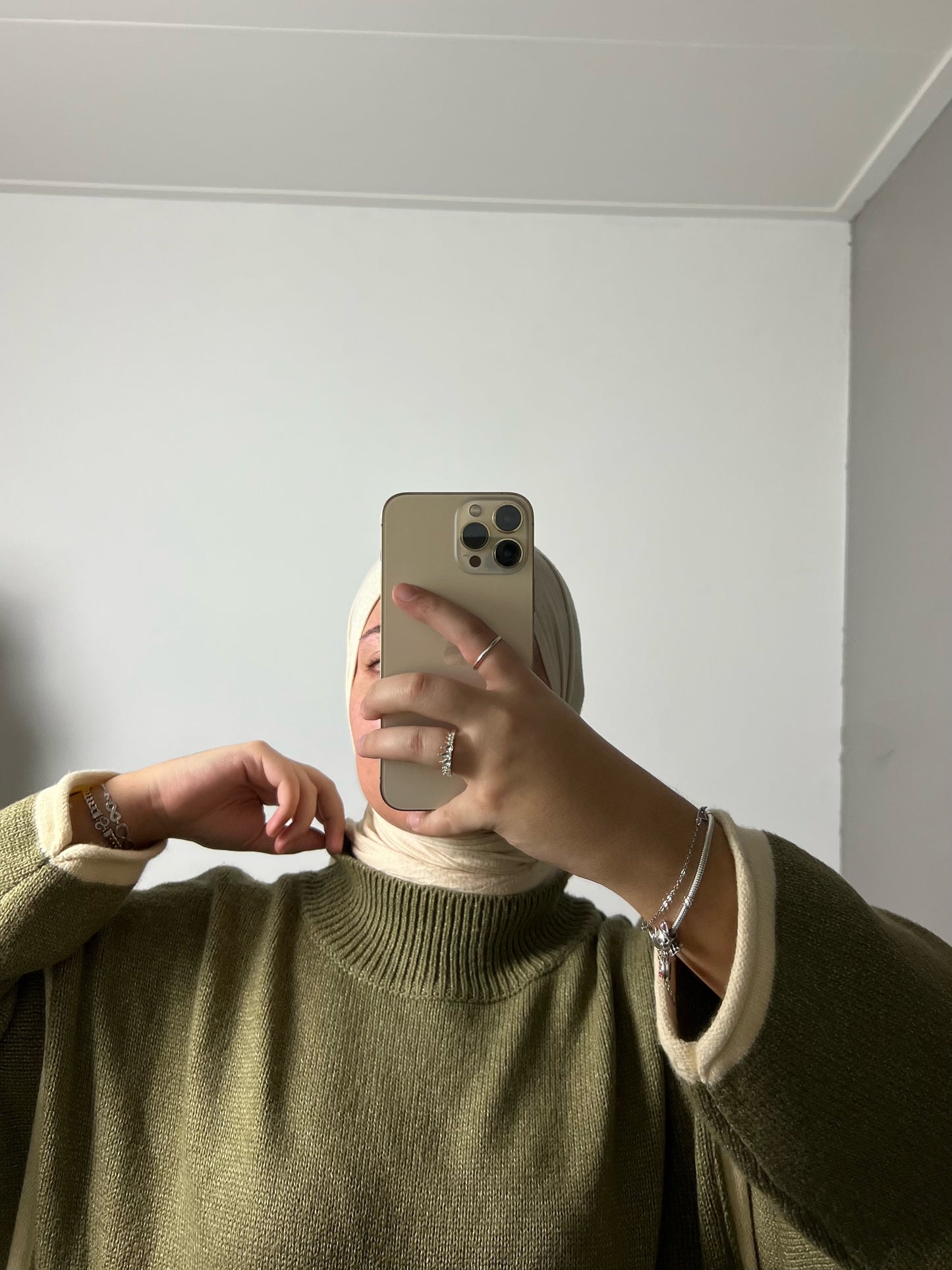 Yara Sweater Dress Army Green
