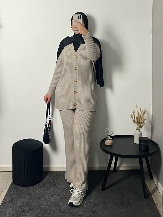 Aya Twinset Tan