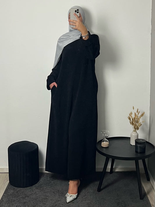 Inez Abaya Black